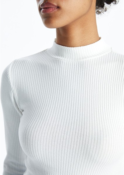 Yeni Sezon Dik Yaka Dokulu Kadın Body modelleri