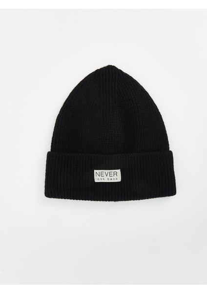 Yeni Sezon Yazı Nakışlı Kadın Bere