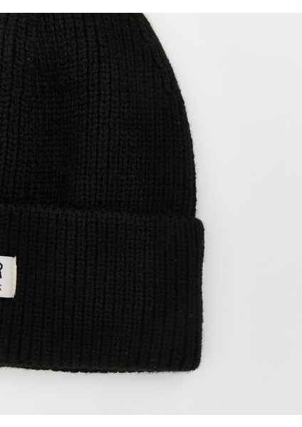 Yeni Sezon Yazı Nakışlı Kadın Bere fiyatları