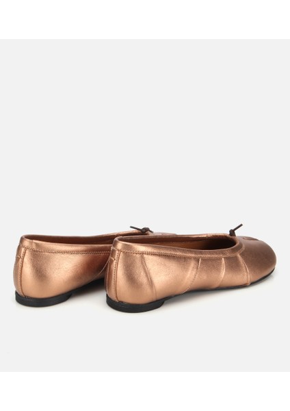 01AYH316830A470 KADIN Deri Bronz Ön Detaylı Babet fırsatları
