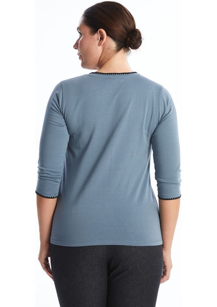 Yeni Sezon Bisiklet Yaka Nakışlı Kadın Tişört fırsatları