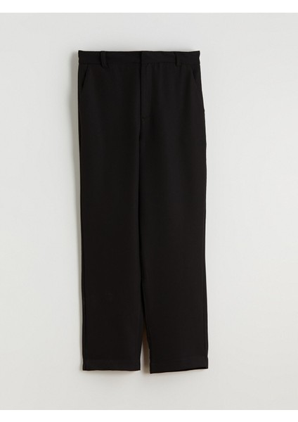 Yeni Sezon Standart Fit Kadın Pantolon indirimleri