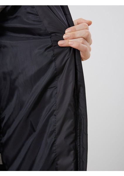 Yeni Sezon Kapüşonlu Kadın Şişme Mont fırsatları