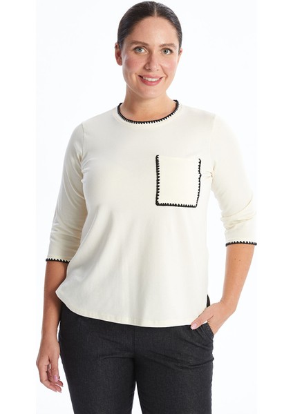 Yeni Sezon Bisiklet Yaka Nakışlı Kadın Tişört