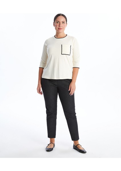 Yeni Sezon Bisiklet Yaka Nakışlı Kadın Tişört fiyatları