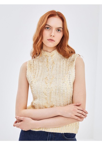 Yeni Sezon Yarım Balıkçı Yaka Kendinden Desenli Kadın Triko Süveter