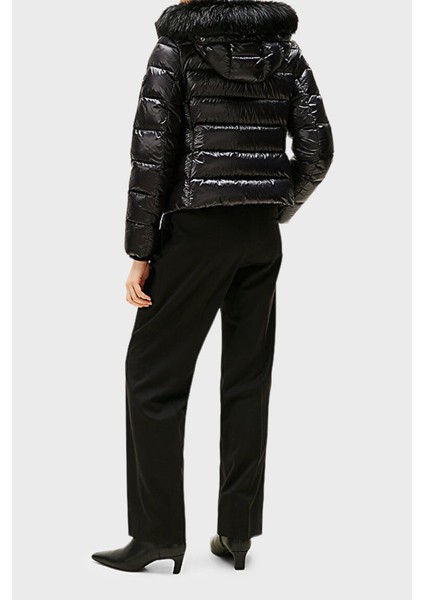 Kapitoneli Slim Fit Çıkarılabilir Kapüşonlu Su Itici Şişme Parlak Mont Bayan Mont WW0WW47354 Bds modelleri