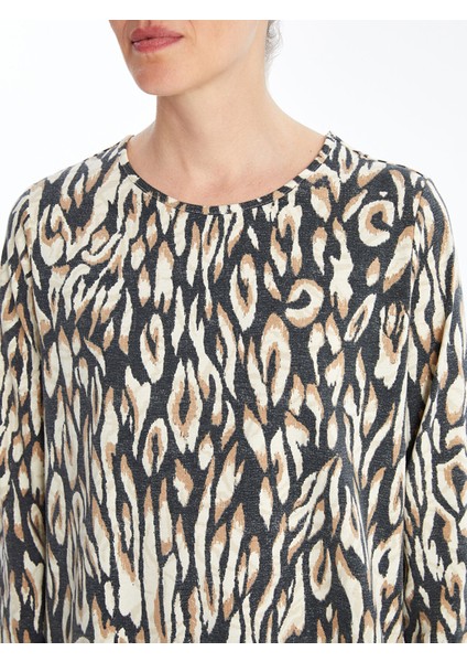 Yeni Sezon Bisiklet Yaka Desenli Kadın Tişört modelleri