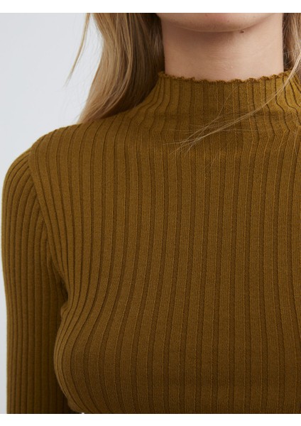 Yeni Sezon Yarım Balıkçı Yaka Kadın Triko Kazak modelleri