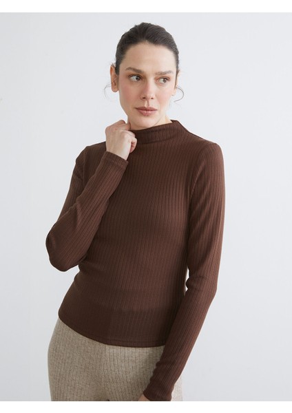 Yeni Sezon Dik Yaka Kadın Body