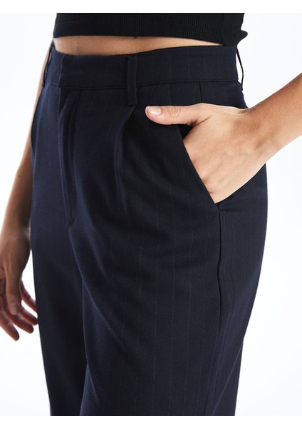 Yeni Sezon Loose Fit Çizgili Kadın Pantolon fırsatları