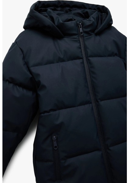 Erkek Çocuk Fermuarlı Kapüşonlu Cep Detaylı Şişme Mont 6WKB20002TW fiyatları