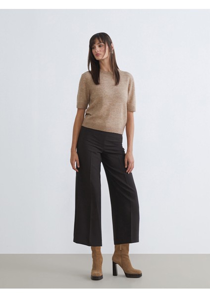 Yeni Sezon Beli Kemerli Geniş Paça Kadın Pileli Pantolon