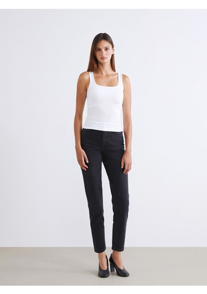 Yeni Sezon Kare Yaka Kadın Atlet 2'li modelleri