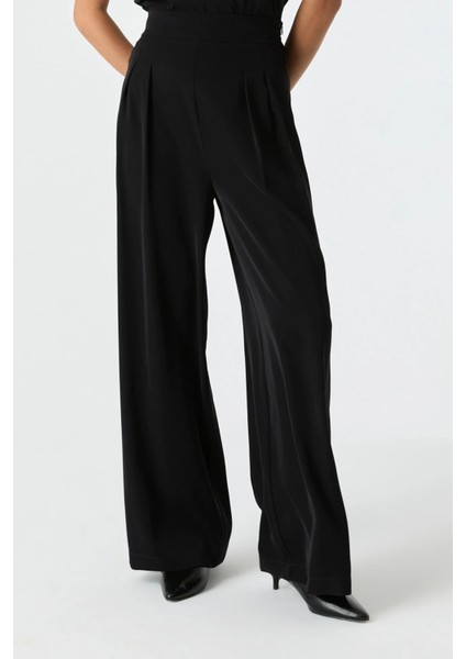 Çift Pilili Dökümlü Pantolon fırsatları