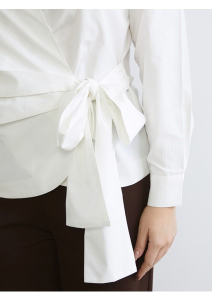 Yeni Sezon Büyük Beden Bağlama Detaylı Kadın Gömlek modelleri