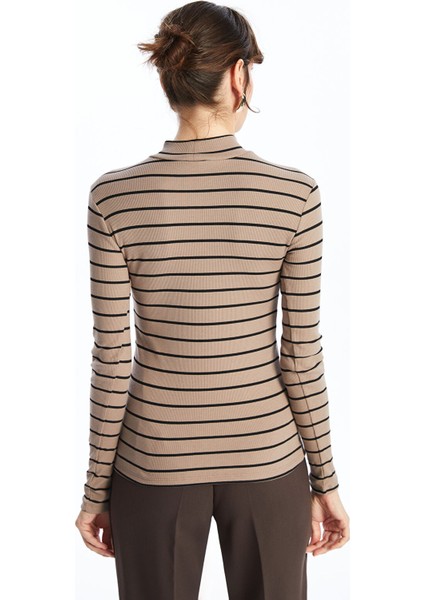 Yeni Sezon Dik Yaka Çizgili Kadın Body indirimleri