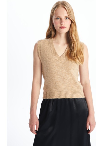 Yeni Sezon Kadın V Yaka Düz Triko Süveter