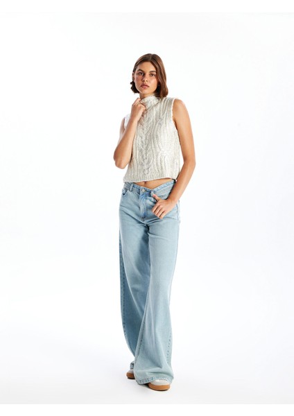 Yeni Sezon Yarım Balıkçı Yaka Kendinden Desenli Kadın Triko Süveter fiyatları