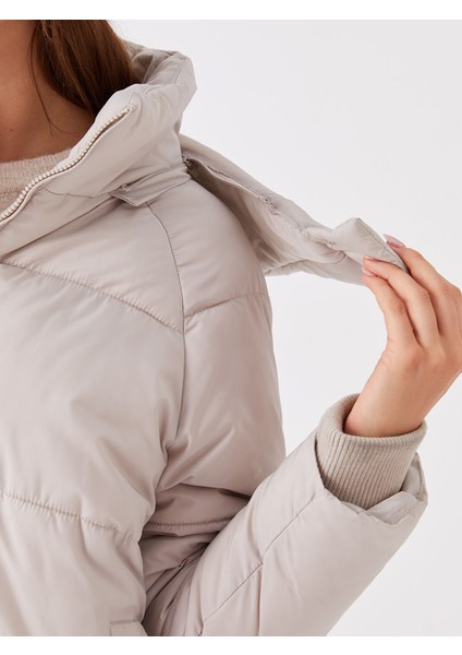 Yeni Sezon Kapüşonlu Düz Oversize Kadın Şişme Mont fırsatları