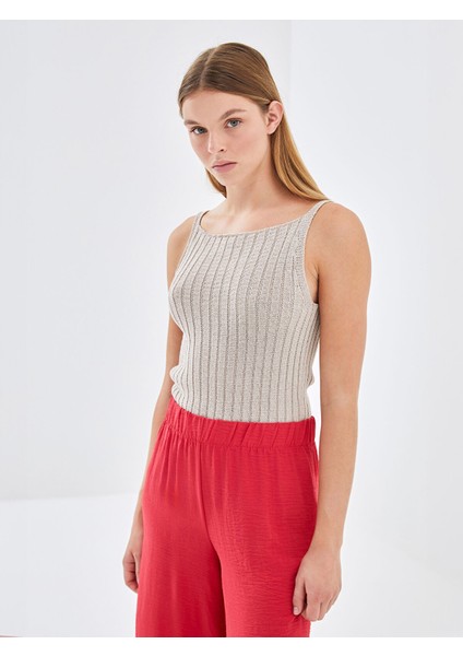 Yeni Sezon Kare Yaka Dokulu Kadın Triko Atlet