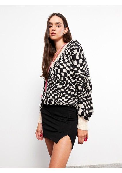 Yeni Sezon Düz Yırtmaç Detaylı Mini Kadın Etek modelleri