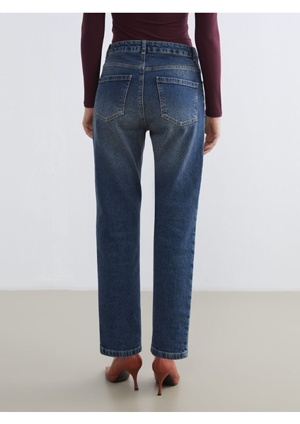 Yeni Sezon Straight Fit Kadın Jean Pantolon fırsatları