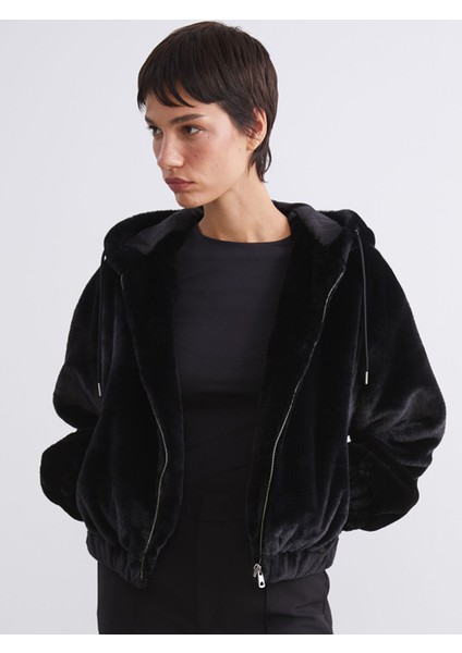 Yeni Sezon Kapüşonlu Kadın Kürk Ceket