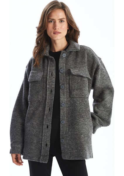 Yeni Sezon Oversize Kadın Kaşe Gömlek Ceket