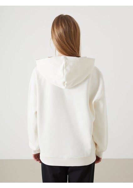 Yeni Sezon Oversize Kadın Hoodie fırsatları