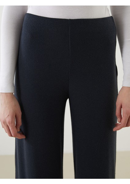 Yeni Sezon Beli Lastikli Geniş Paça Kadın Pantolon modelleri