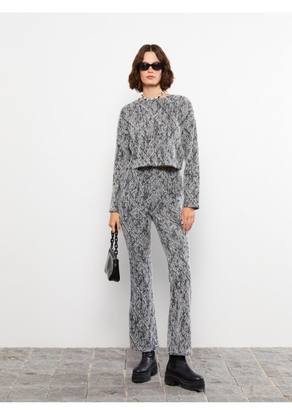 Yeni Sezon Standart Fit Desenli Kadın Pantolon fiyatları