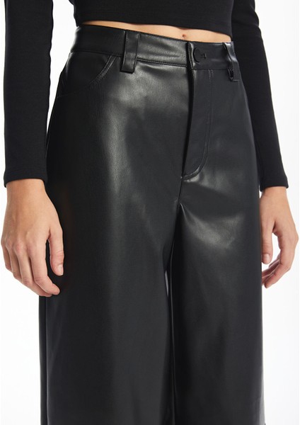 Yeni Sezon Dar Fit Kadın Deri Görünümlü Pantolon modelleri