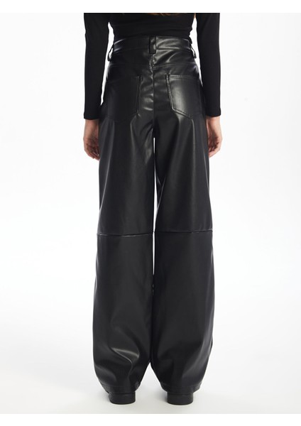 Yeni Sezon Dar Fit Kadın Deri Görünümlü Pantolon fırsatları