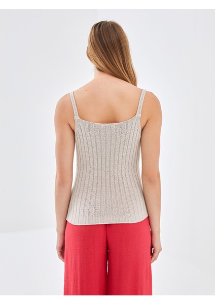 Yeni Sezon Kare Yaka Dokulu Kadın Triko Atlet fırsatları