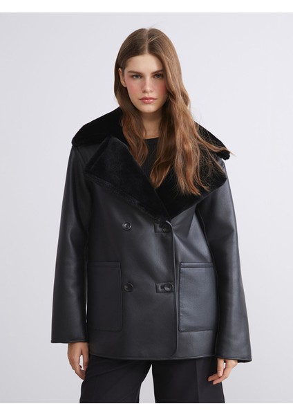 Yeni Sezon Kruvaze Yaka Kadın Deri Görünümlü Mont