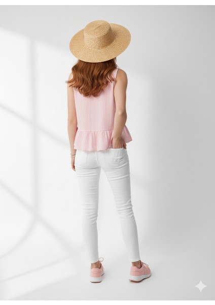 Çizgili Gofre Kolsuz Fiyonk Detaylı Bluz fırsatları