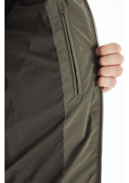 Yeni Sezon Standart Kalıp Kapüşonlu Erkek Şişme Mont indirimleri