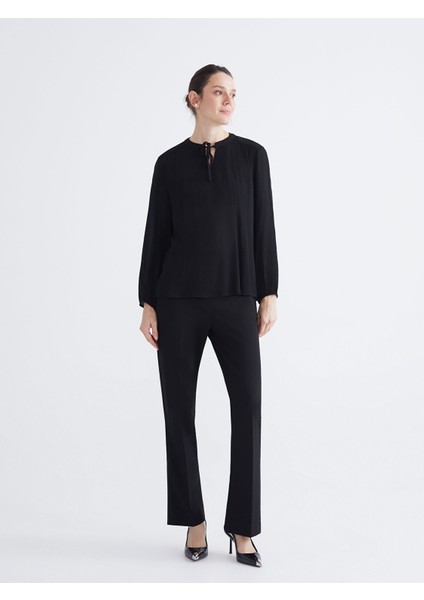 Yeni Sezon Standart Fit Ispanyol Paça Kadın Pantolon