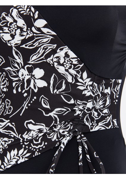 Yeni Sezon Çiçekli Dikişli Pedli Kadın Mayo modelleri