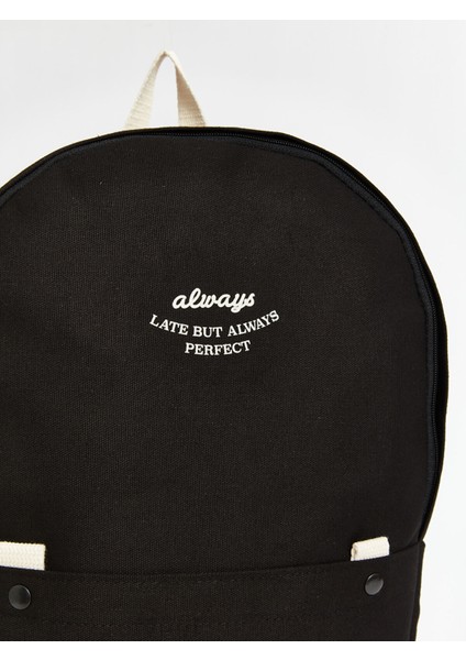 Yeni Sezon Yazı Baskılı Kadın Sırt Çantası modelleri