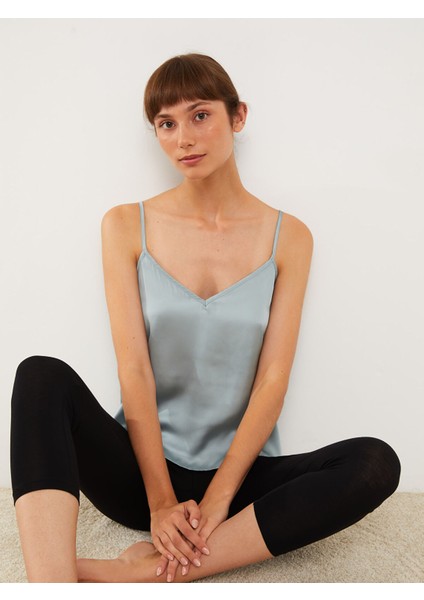 Yeni Sezon V Yaka Düz Askılı Saten Kadın Pijama Üst