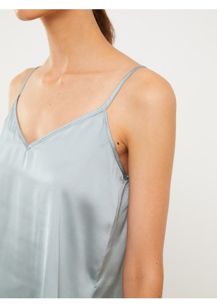 Yeni Sezon V Yaka Düz Askılı Saten Kadın Pijama Üst fırsatları