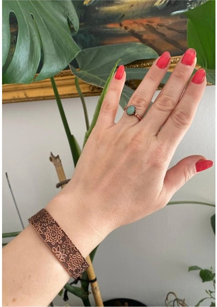 Etnik Motifli Bakır Bileklik