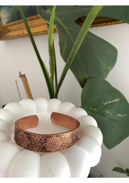 Etnik Motifli Bakır Bileklik fiyatları