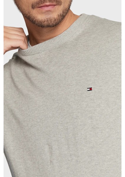 Pamuk ve Kaşmir Karışımlı Regular Fit Bisiklet Yaka Kazak Erkek Kazak MW0MW28046 P01 fiyatları