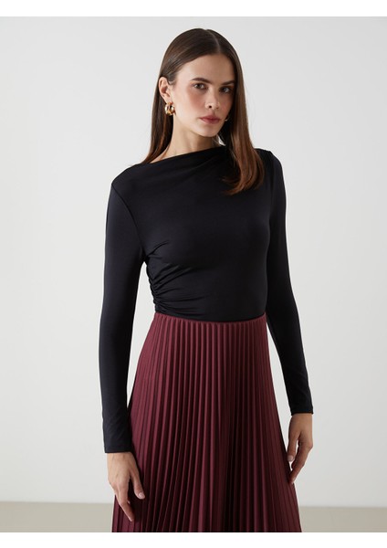 Yeni Sezon Dik Yaka Kadın Body