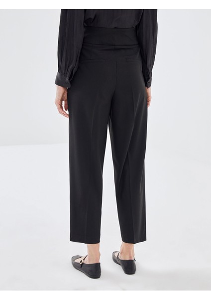 Yeni Sezon Kadın Havuç Kesim Düz Pantolon fırsatları