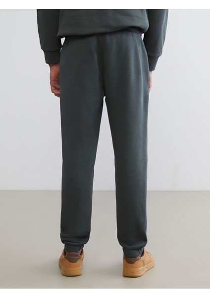 Yeni Sezon Standart Kalıp Kalın Erkek Jogger Eşofman Altı fırsatları