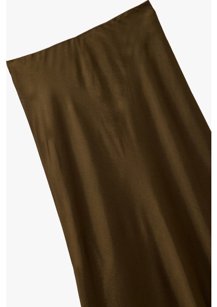 Slim Fit Balık Kesim Midi Boy Saten Etek indirimleri